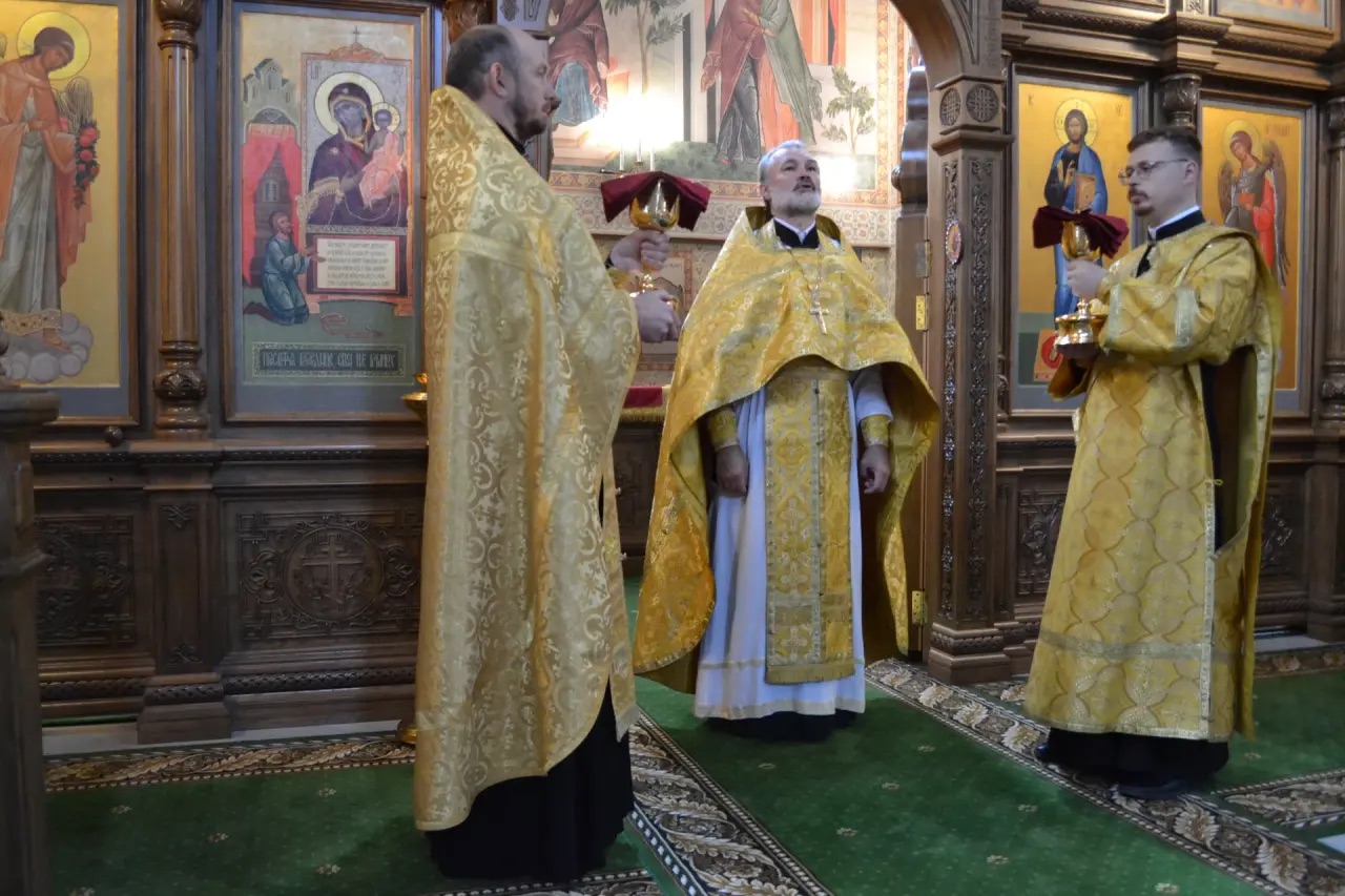 Неделя 14 по Пятидесятнице. Память святителя Петра митрополита Киевского, Московского и Всея Руси. 06.09.2026