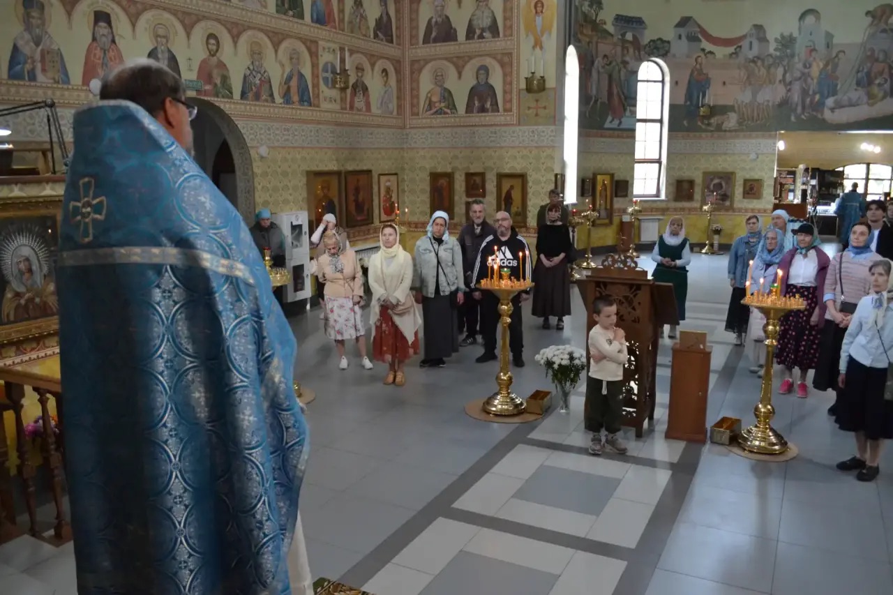 Празднование иконы Божией Матери Всецарица. Престольный праздник. 31.08.2026