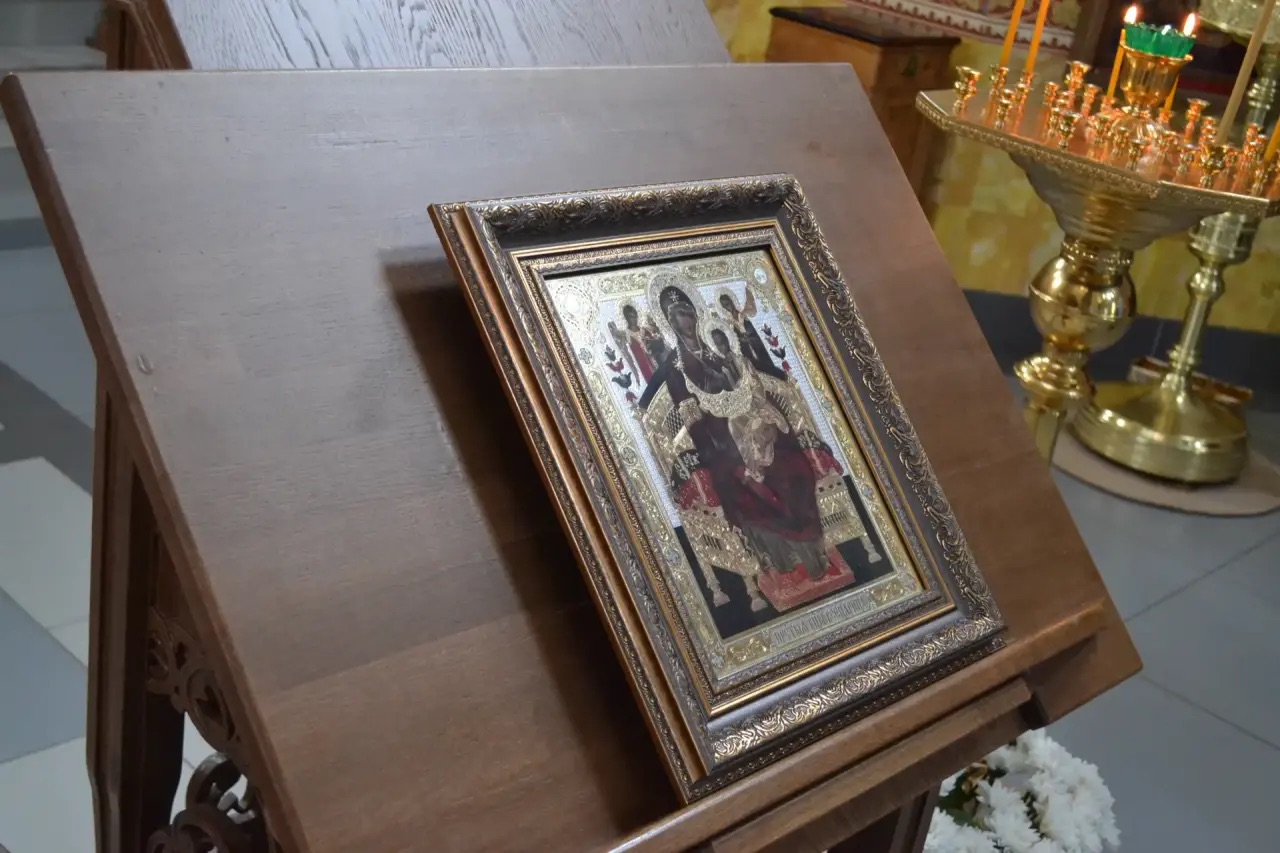 Празднование иконы Божией Матери Всецарица. Престольный праздник. 31.08.2026