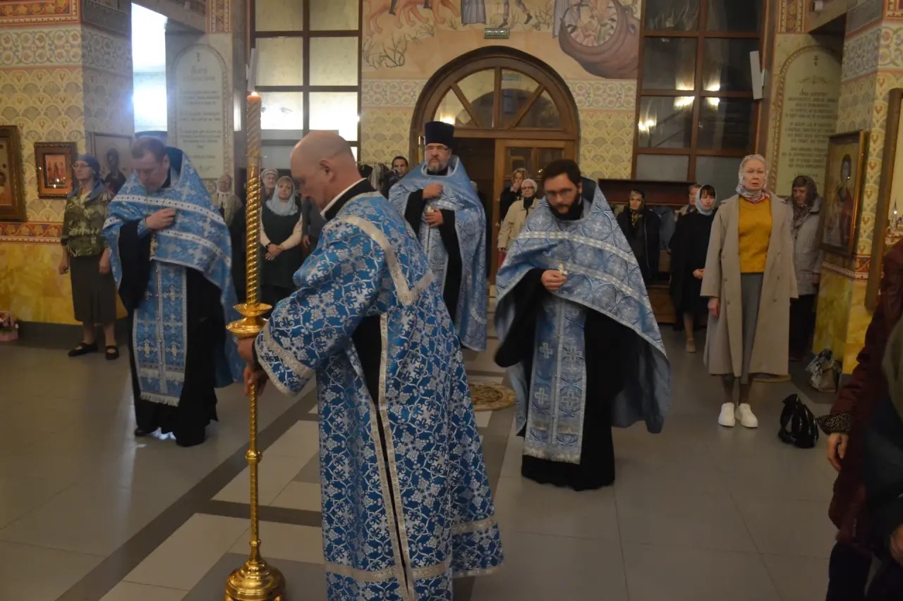 Покров Пресвятой Богородицы. 14.10.2026