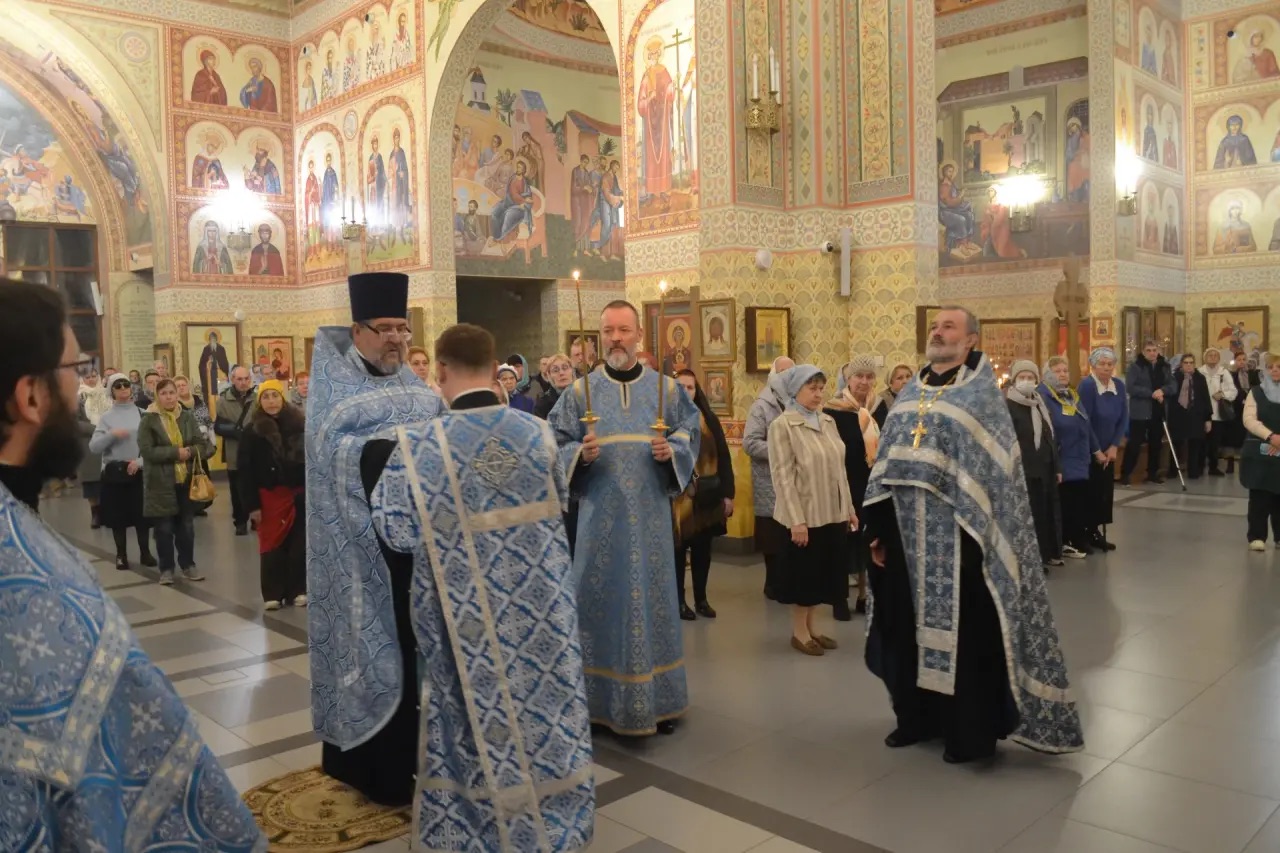 Покров Пресвятой Богородицы. 14.10.2026