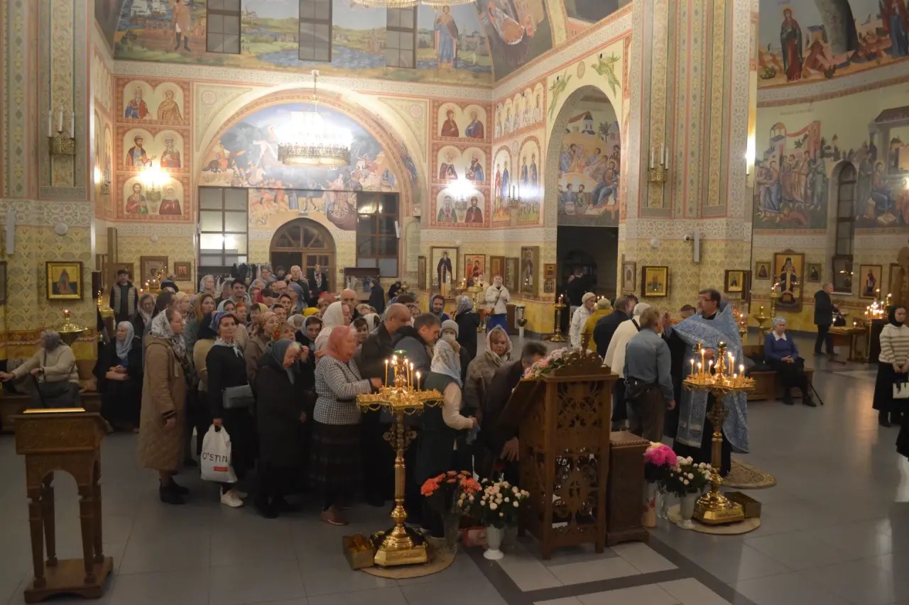 Покров Пресвятой Богородицы. 14.10.2026