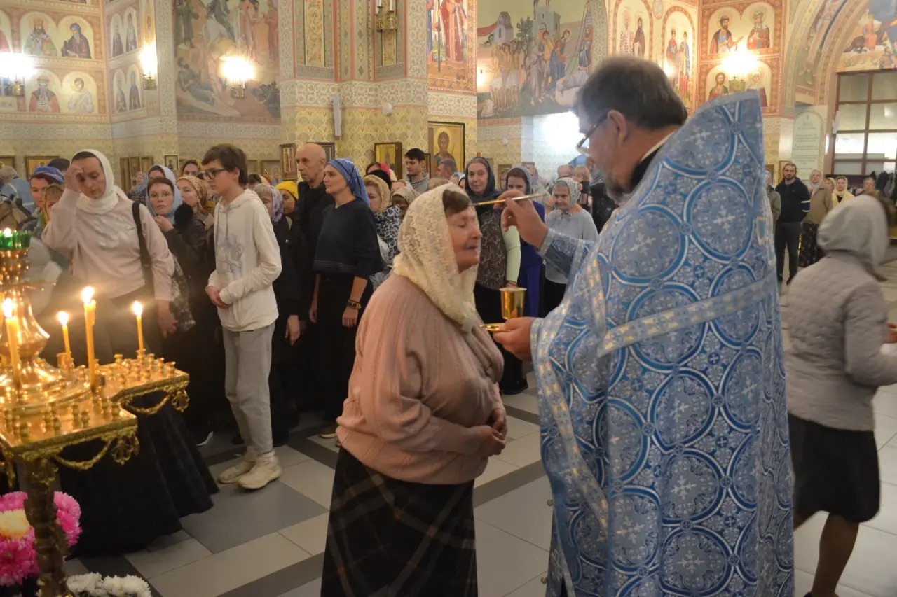 Покров Пресвятой Богородицы. 14.10.2026