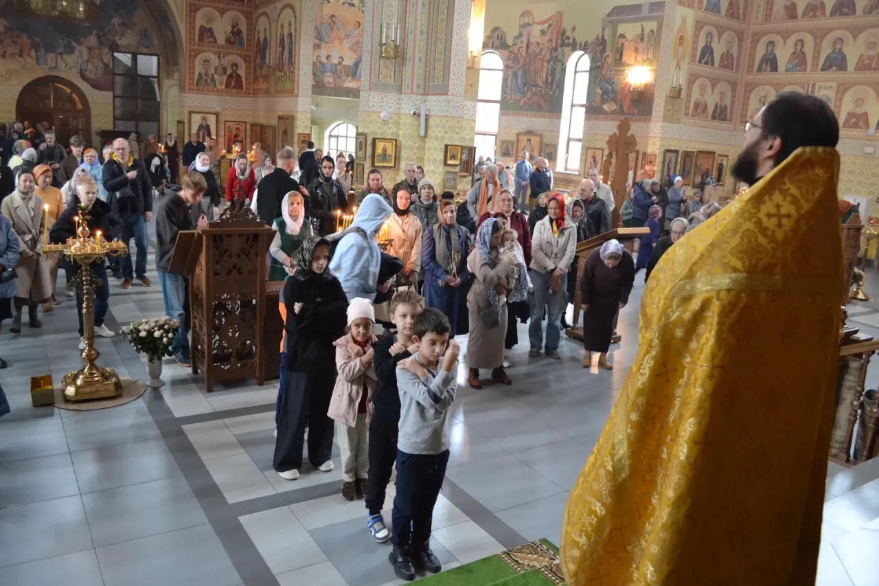 Неделя 19 по Пятидесятнице прп. Кирилла и Марии, родителей прп. Сергия Радонежского. 11.10.2026